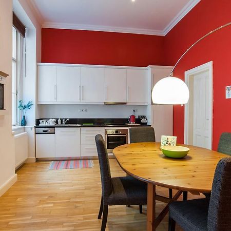 Style&Art Apartment Budapest Extérieur photo